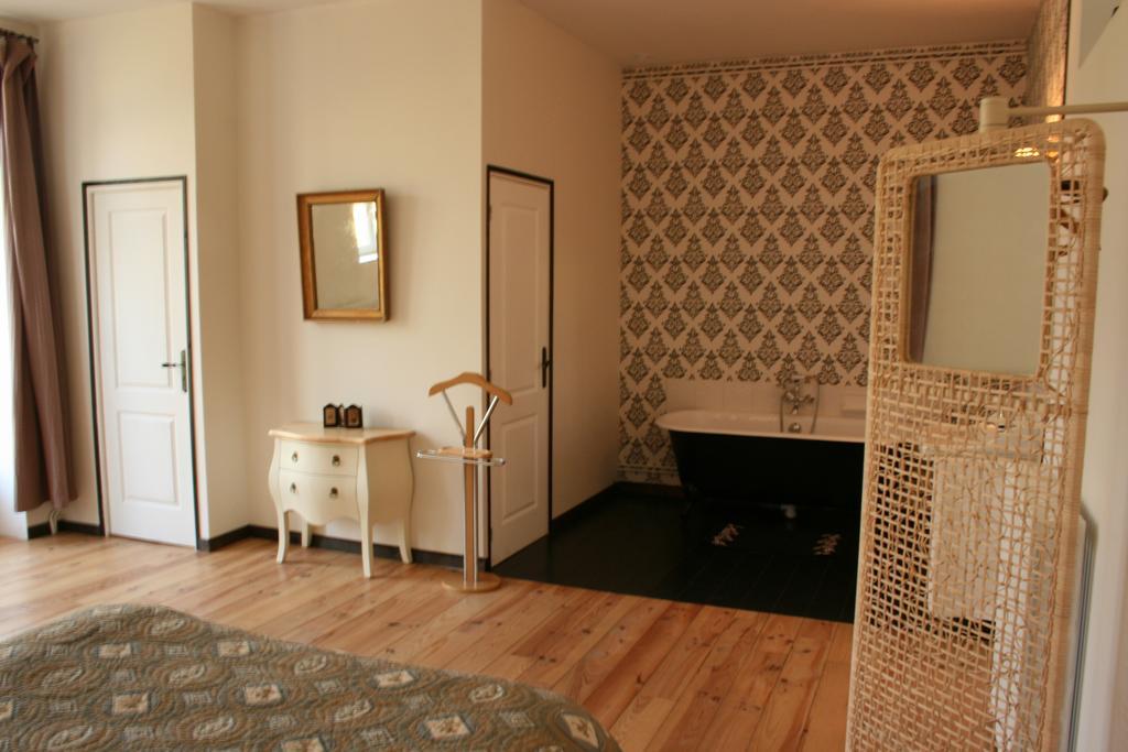 B&B Le Logis De Bois Renard Saint-Laurent-Nouan Ruang foto