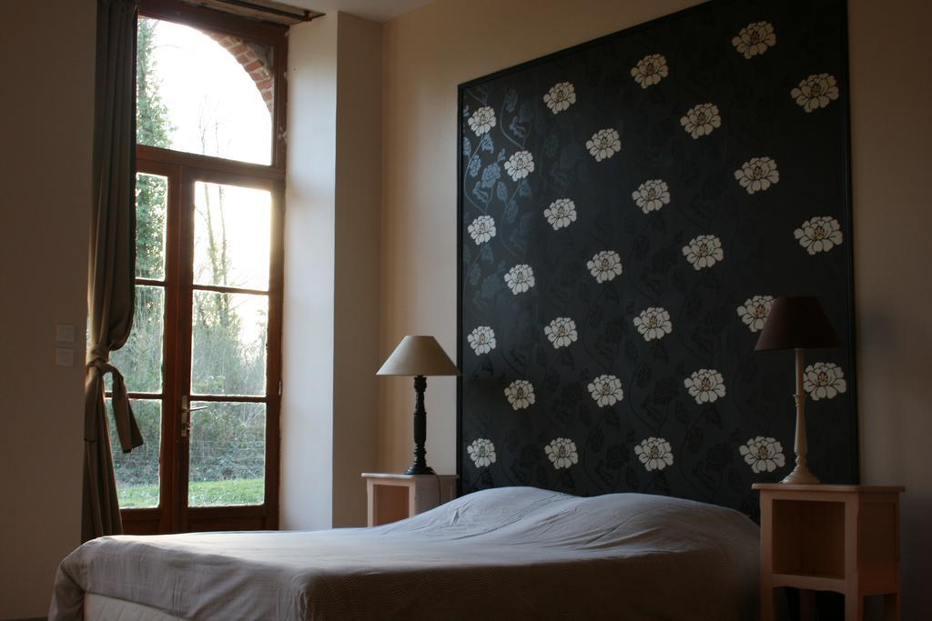 B&B Le Logis De Bois Renard Saint-Laurent-Nouan Ruang foto